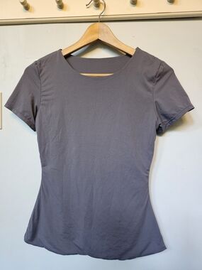 Gray Silky Fitted Baby Tee Size Large Clean Girl Minimal Everyday Top Slim Fit